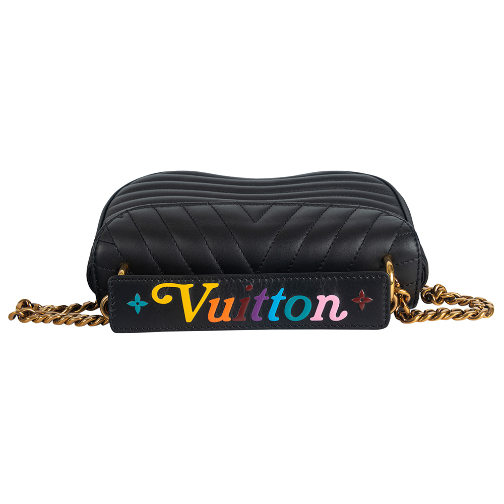 LOUIS VUITTON Calfskin LV New Wave Chain Bag Black 1294854