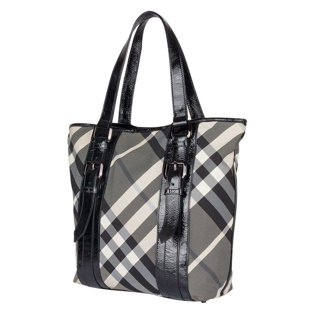 black and white burberry purse
