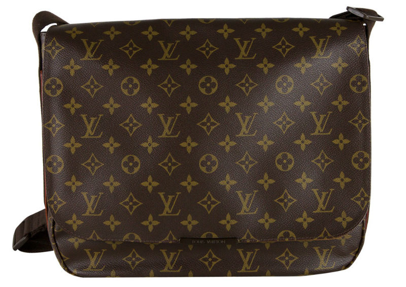 Louis Vuitton Monogram Beaubourg Mm Messenger Bag