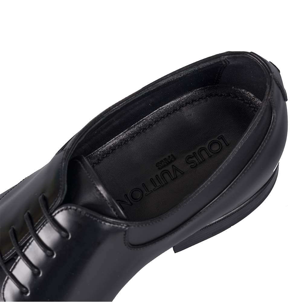 Louis Vuitton Black Infini Leather Buckle Derby Shoes, Size 10 (LZX) 1 –  Max Pawn