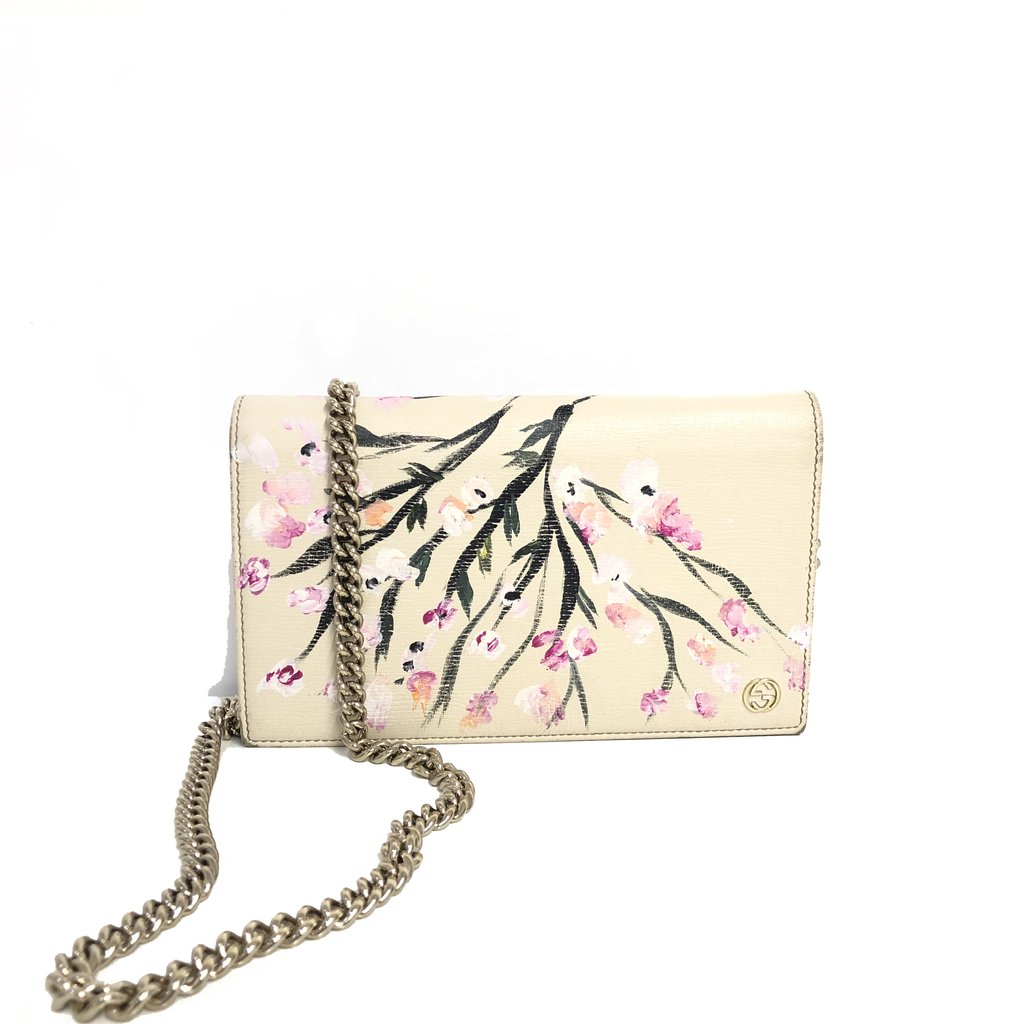 gucci floral wallet on chain