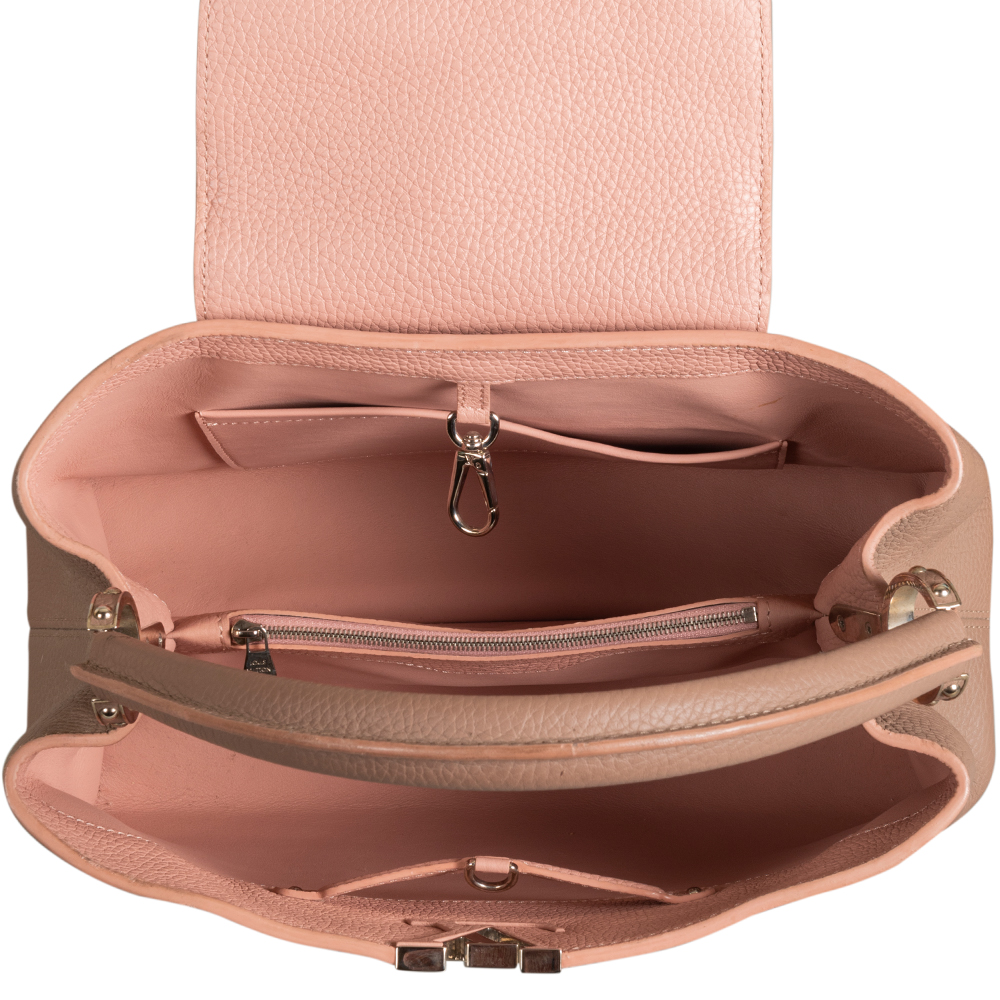 Capucines leather handbag Louis Vuitton Beige in Leather - 35127642