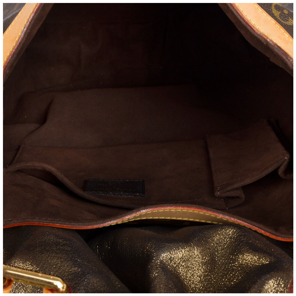 Sold at Auction: Louis Vuitton limited edition Kalahari GM bag
